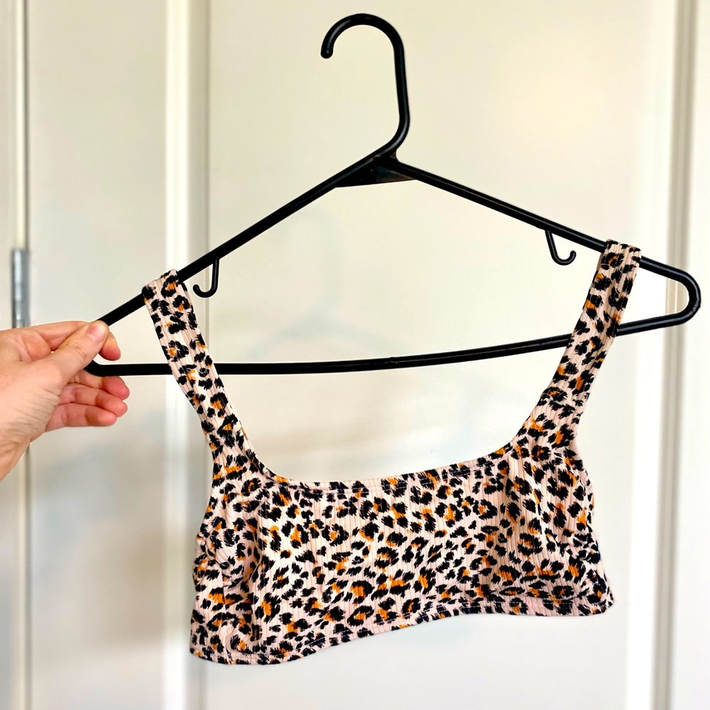 Xhilaration Swim Top | Size S | Leopard print w/ pink background | Latch in back